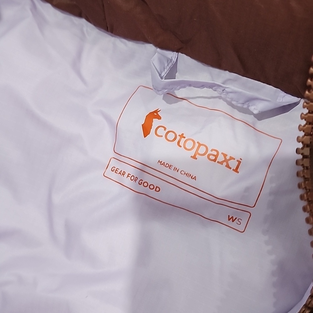 Cotopaxi Solazo Power Down Water Repellent Hooded Jacket - Picture 9 of 10
